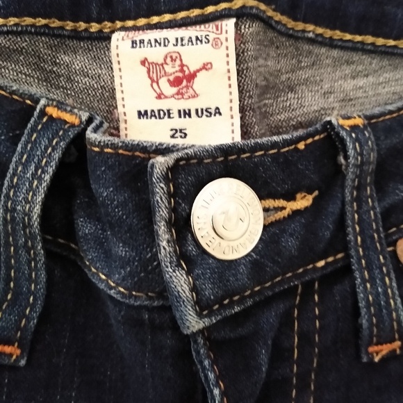 Distressed True Religion Jeans - Picture 6 of 6